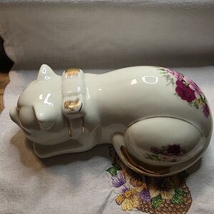 Beautiful Vintage Formalities by Baum Bros. Porcelain Sleeping Cat
